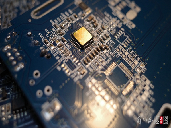 美媒：全球芯片短缺或持续到2023年